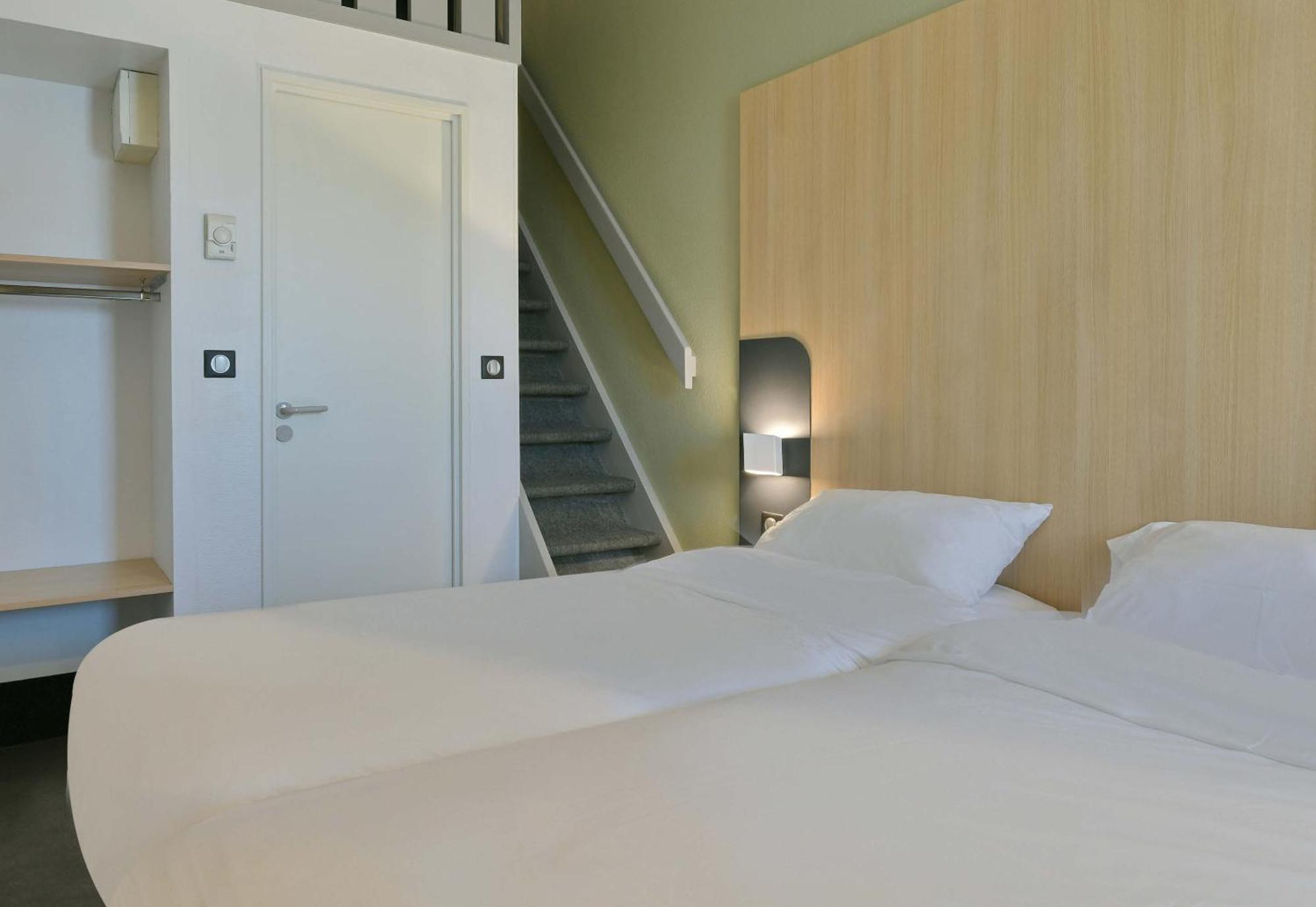 B&B Hotel Le Mans Nord 2 サン・サテュルナン エクステリア 写真